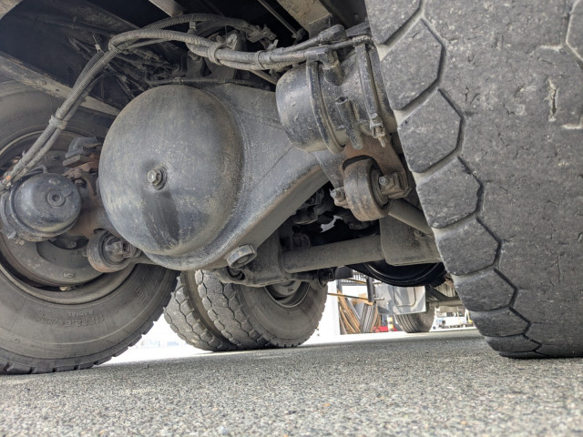 いすゞ ギガ 大型 土砂ダンプ QKG-CXZ77AT(103440) 14枚目