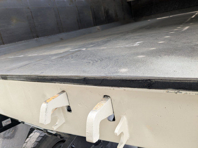 いすゞ ギガ 大型 土砂ダンプ QKG-CXZ77AT(103440) 18枚目