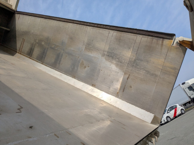 いすゞ ギガ 大型 土砂ダンプ QKG-CXZ77AT(103440) 22枚目