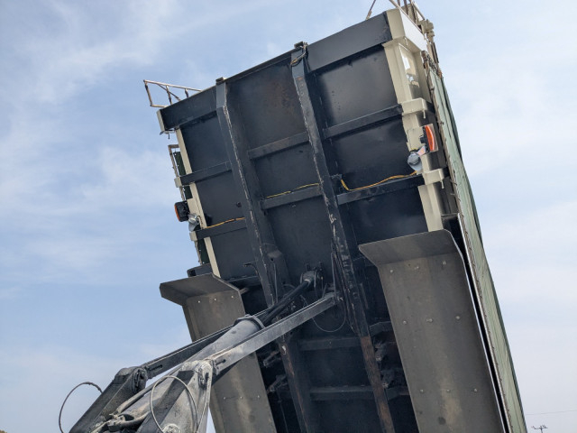 いすゞ ギガ 大型 土砂ダンプ QKG-CXZ77AT(103440) 23枚目