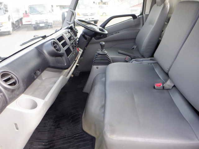 Hino dutro Small Flat body TKG-XZU710M(103442) 32枚目