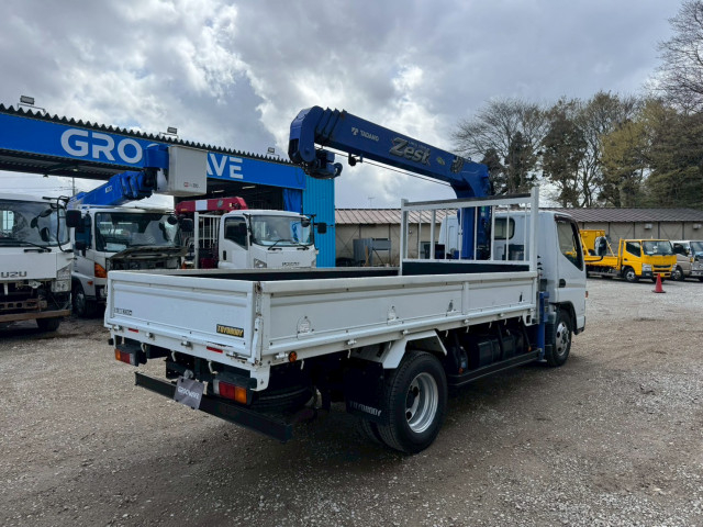 三菱ふそう キャンター 小型 平ボディ（クレーン付） TKG-FEA50(103446) 3枚目