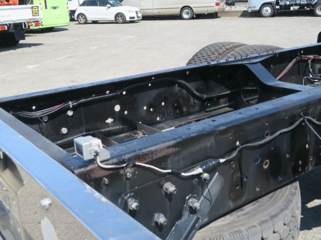 日野 プロフィア 大型 QKG-GN1APBA(103445) 47枚目