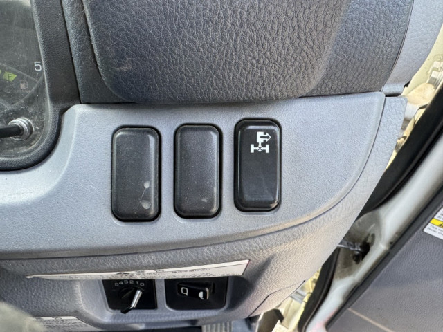 三菱ふそう キャンター 小型 平ボディ（クレーン付） TKG-FEA50(103446) 32枚目