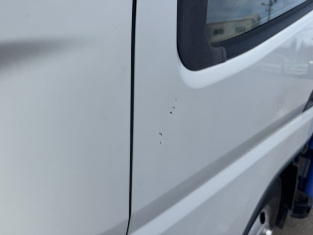 三菱ふそう キャンター 小型 平ボディ（クレーン付） TKG-FEA50(103446) 47枚目