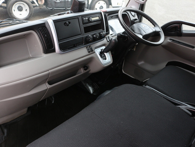 三菱ふそう キャンター 小型 Wキャブ 2RG-FGA20(103510) 35枚目