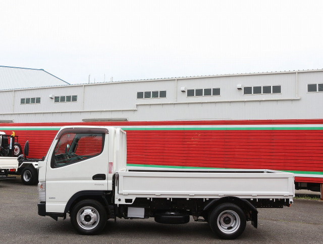 Mitsubishi Fuso canter Small Flat body TPG-FBA00(103513) 8枚目