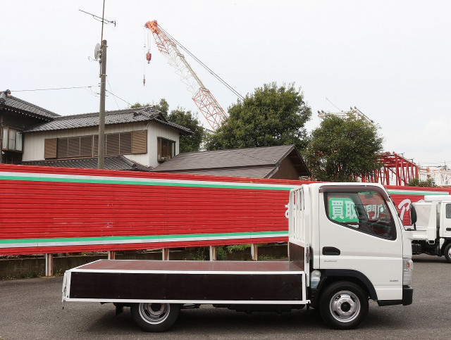 Mitsubishi Fuso canter Small Flat body TPG-FBA00(103513) 13枚目