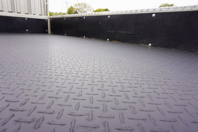 三菱ふそう キャンター 小型 平ボディ TPG-FBA00(103512) 19枚目