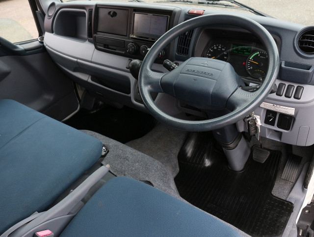 Mitsubishi Fuso canter Small Flat body TPG-FBA00(103513) 30枚目