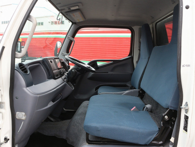 Mitsubishi Fuso canter Small Flat body TPG-FBA00(103513) 47枚目