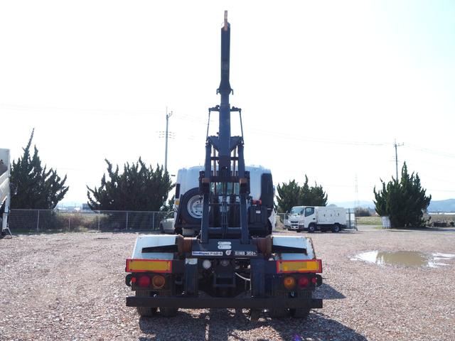 いすゞ フォワード 中型 コンテナ専用車 *********(103546) 17枚目