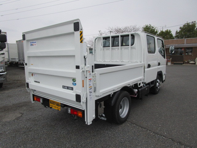 三菱ふそう キャンター 小型 Wキャブ 2RG-FBA20(103548) 4枚目