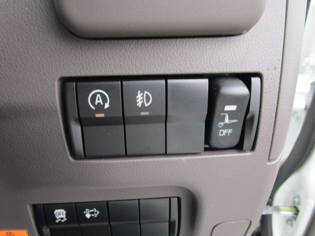 三菱ふそう キャンター 小型 Wキャブ 2RG-FBA20(103548) 12枚目