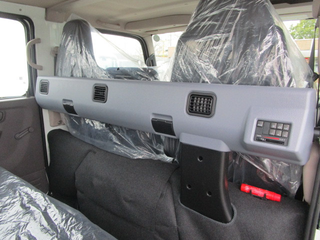 三菱ふそう キャンター 小型 Wキャブ 2RG-FBA20(103548) 21枚目