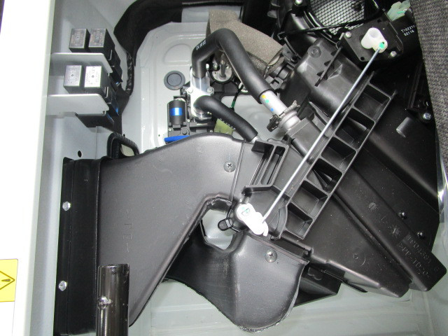 三菱ふそう キャンター 小型 Wキャブ 2RG-FBA20(103549) 26枚目