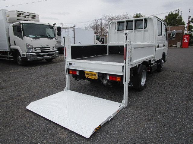 三菱ふそう キャンター 小型 Wキャブ 2RG-FBA20(103548) 34枚目