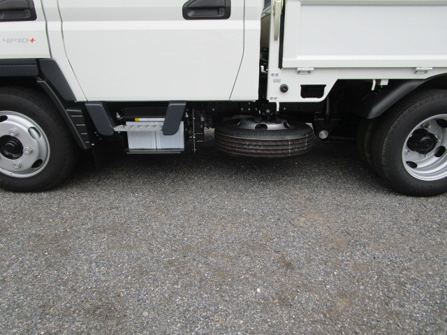 三菱ふそう キャンター 小型 Wキャブ 2RG-FBA20(103549) 34枚目