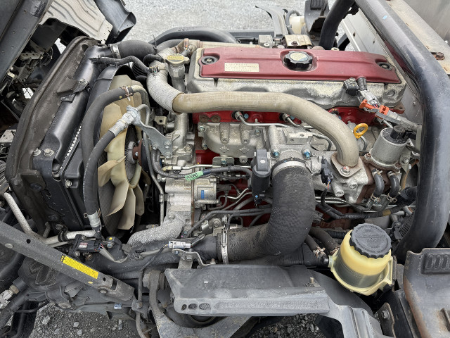 トヨタ ダイナ 小型 バン BDG-XZU308(103551) 16枚目