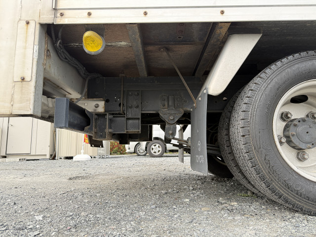 トヨタ ダイナ 小型 バン BDG-XZU308(103551) 28枚目