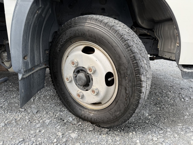 トヨタ ダイナ 小型 バン BDG-XZU308(103551) 29枚目