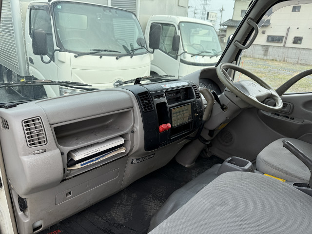 トヨタ ダイナ 小型 バン BDG-XZU308(103551) 41枚目