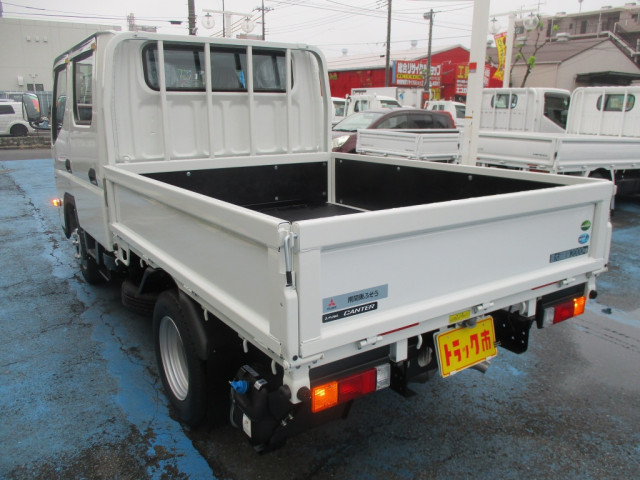 三菱ふそう キャンター 小型 Wキャブ 2RG-FBA20(107995) 16枚目