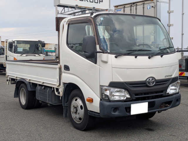 トヨタ ダイナ 小型 平ボディ TKG-XZU605(103583) 3枚目