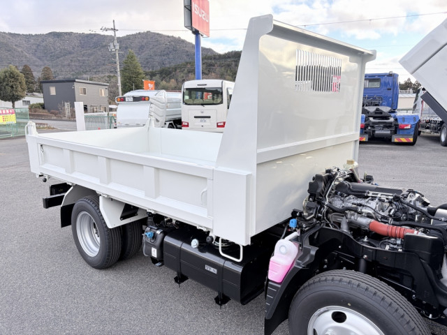 三菱ふそう キャンター 小型 土砂ダンプ 2RG-FBA60(103591) 17枚目
