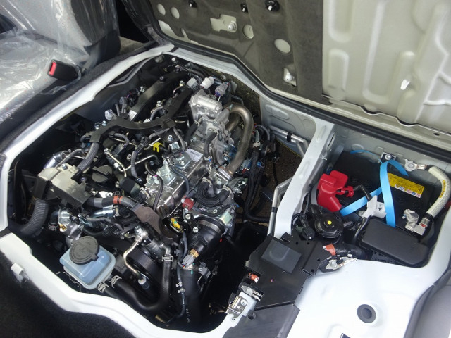 トヨタ 小型 バス 3DF-GDH223B(103592) 10枚目