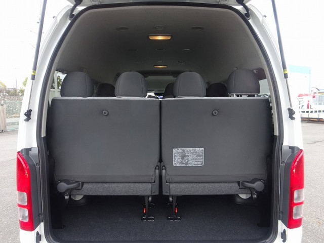 トヨタ 小型 バス 3DF-GDH223B(103592) 18枚目