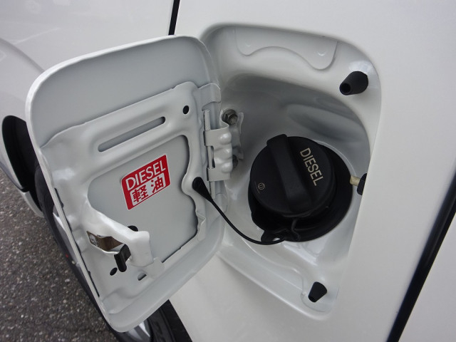 トヨタ 小型 バス 3DF-GDH223B(103592) 31枚目