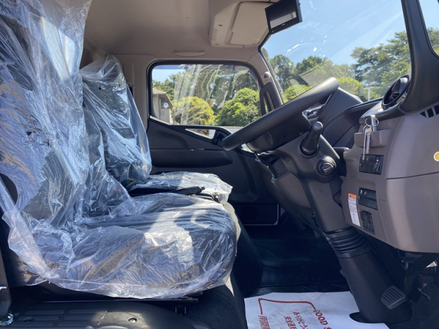 三菱ふそう キャンター 小型 平ボディ 2PG-FEB80(103593) 13枚目