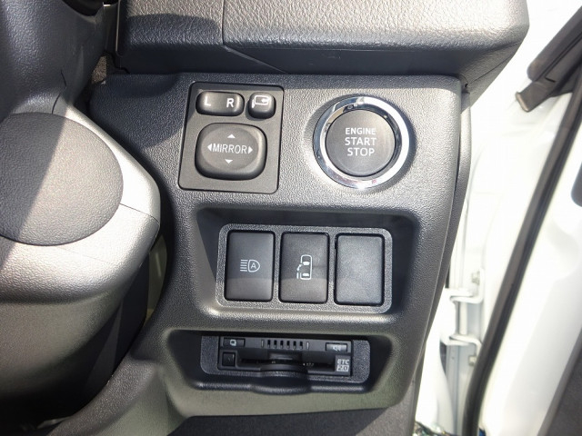 トヨタ 小型 バス 3DF-GDH223B(103592) 41枚目