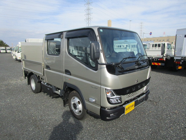 三菱ふそう キャンター 小型 Wキャブ 2RG-FBA20(103595) 2枚目