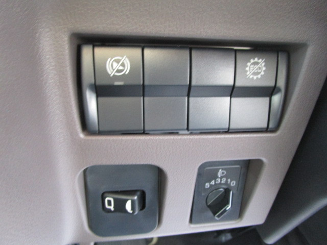 三菱ふそう キャンター 小型 Wキャブ 2RG-FBA20(103595) 11枚目