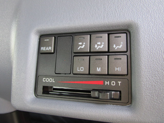 三菱ふそう キャンター 小型 Wキャブ 2RG-FBA20(103595) 21枚目