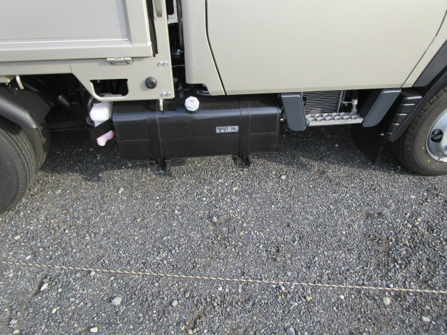 三菱ふそう キャンター 小型 Wキャブ 2RG-FBA20(103595) 31枚目