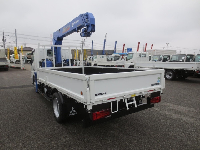 三菱ふそう キャンター 小型 平ボディ（クレーン付） 2RG-FEAV0(103597) 5枚目