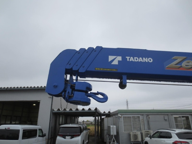 三菱ふそう キャンター 小型 平ボディ（クレーン付） 2RG-FEAV0(103597) 12枚目