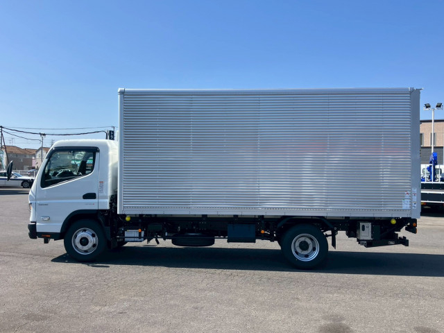 三菱ふそう キャンター 小型 バン 2PG-FEB80(103645) 16枚目