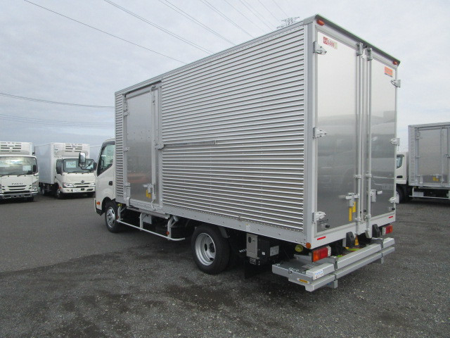 日野 デュトロ 小型 バン 2KG-XZU710M(103649) 3枚目