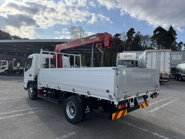 三菱ふそう キャンター 小型 平ボディ（クレーン付） 2RG-FEB80(103650) 4枚目