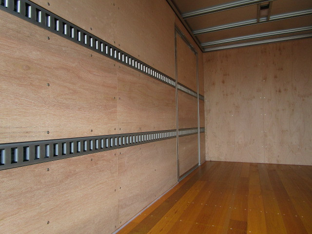 日野 デュトロ 小型 バン 2KG-XZU710M(103649) 10枚目