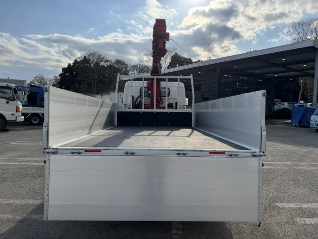 三菱ふそう キャンター 小型 平ボディ（クレーン付） 2RG-FEB80(103650) 9枚目