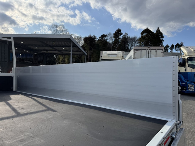 三菱ふそう キャンター 小型 平ボディ（クレーン付） 2RG-FEB80(103650) 11枚目