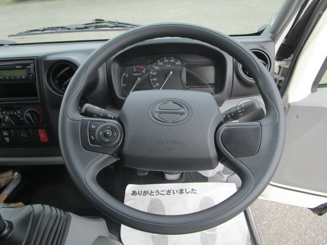 日野 デュトロ 小型 バン 2KG-XZU710M(103649) 15枚目