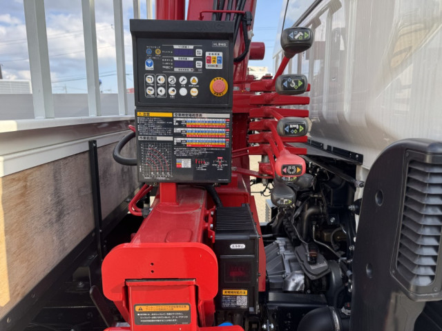 三菱ふそう キャンター 小型 平ボディ（クレーン付） 2RG-FEB80(103650) 20枚目