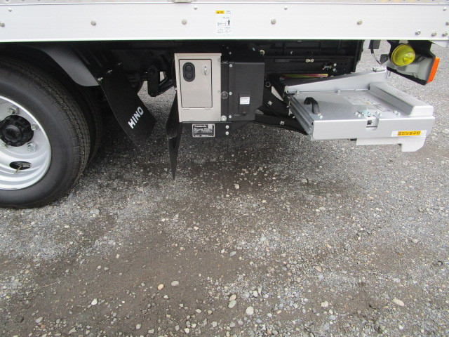 日野 デュトロ 小型 バン 2KG-XZU710M(103649) 33枚目