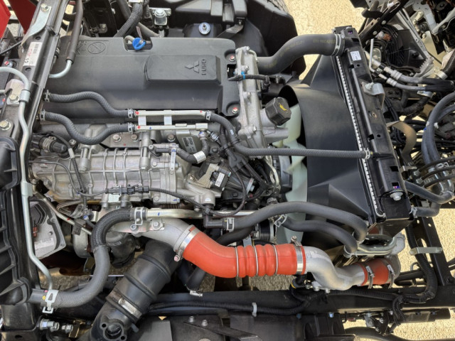 三菱ふそう キャンター 小型 平ボディ（クレーン付） 2RG-FEB80(103650) 43枚目